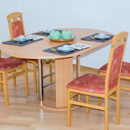 Schoene 2-Raum-Wohnung Im Zentrum Waltershausens Extérieur photo